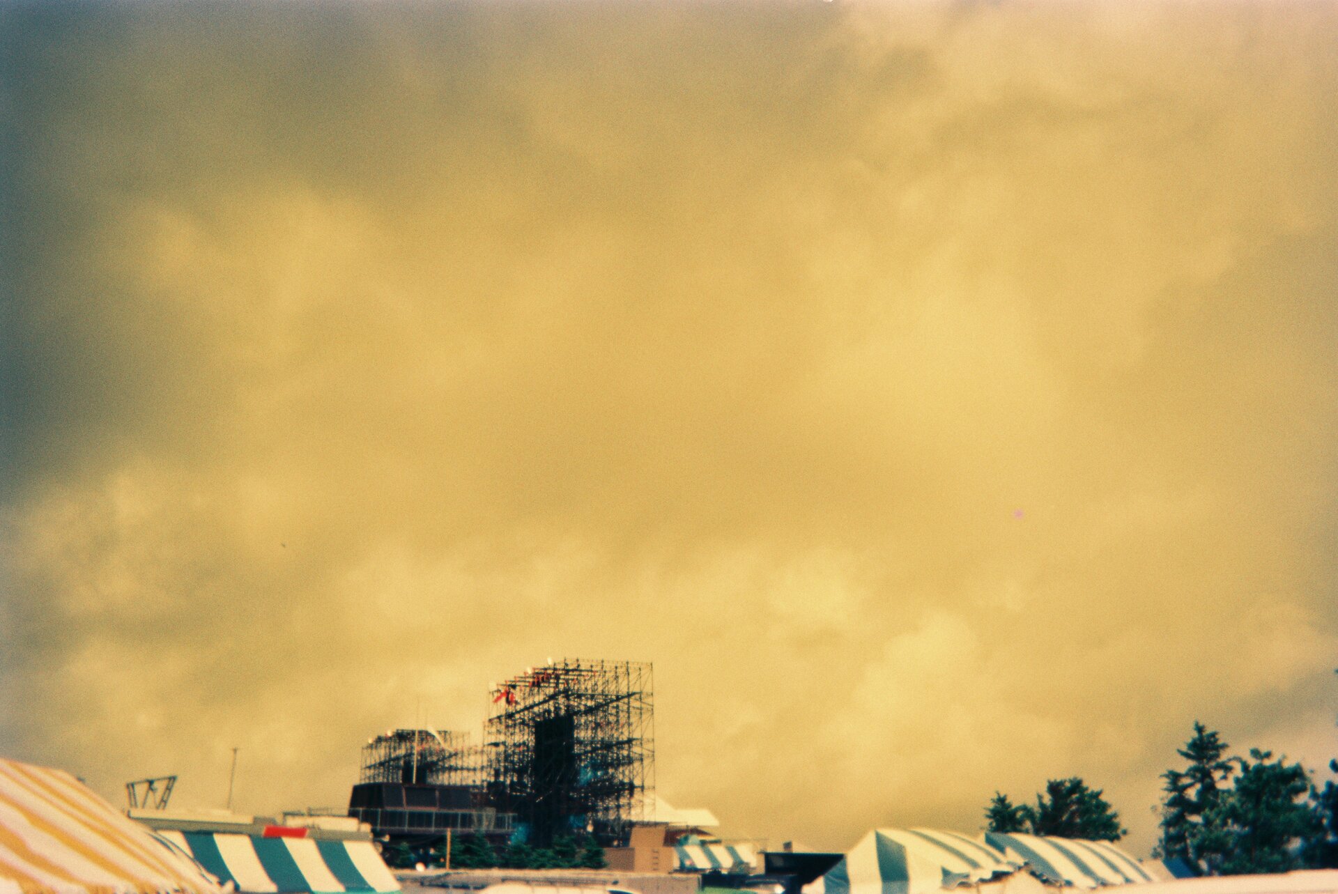 Daytime cloud morning