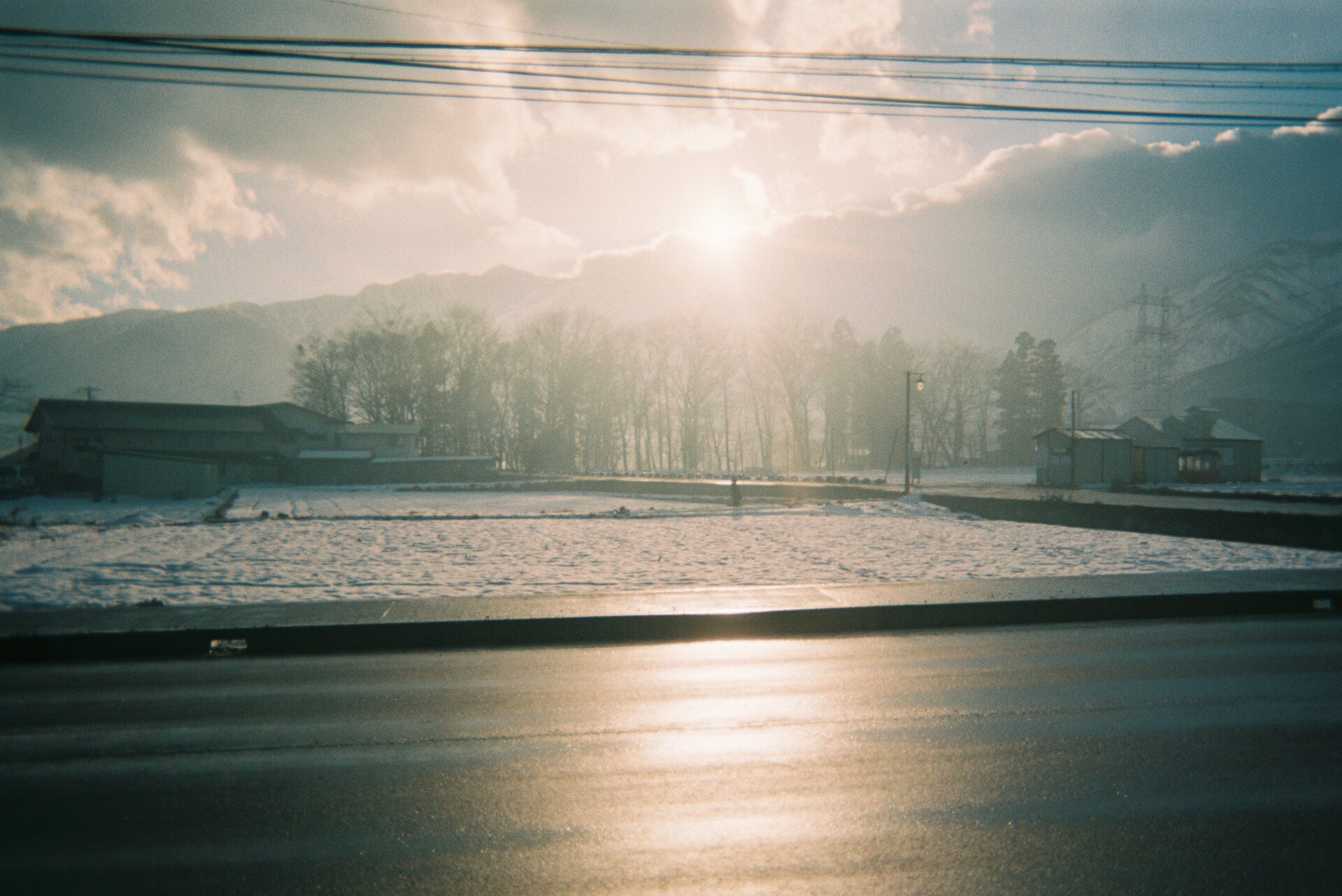 Horizon landscape cloud