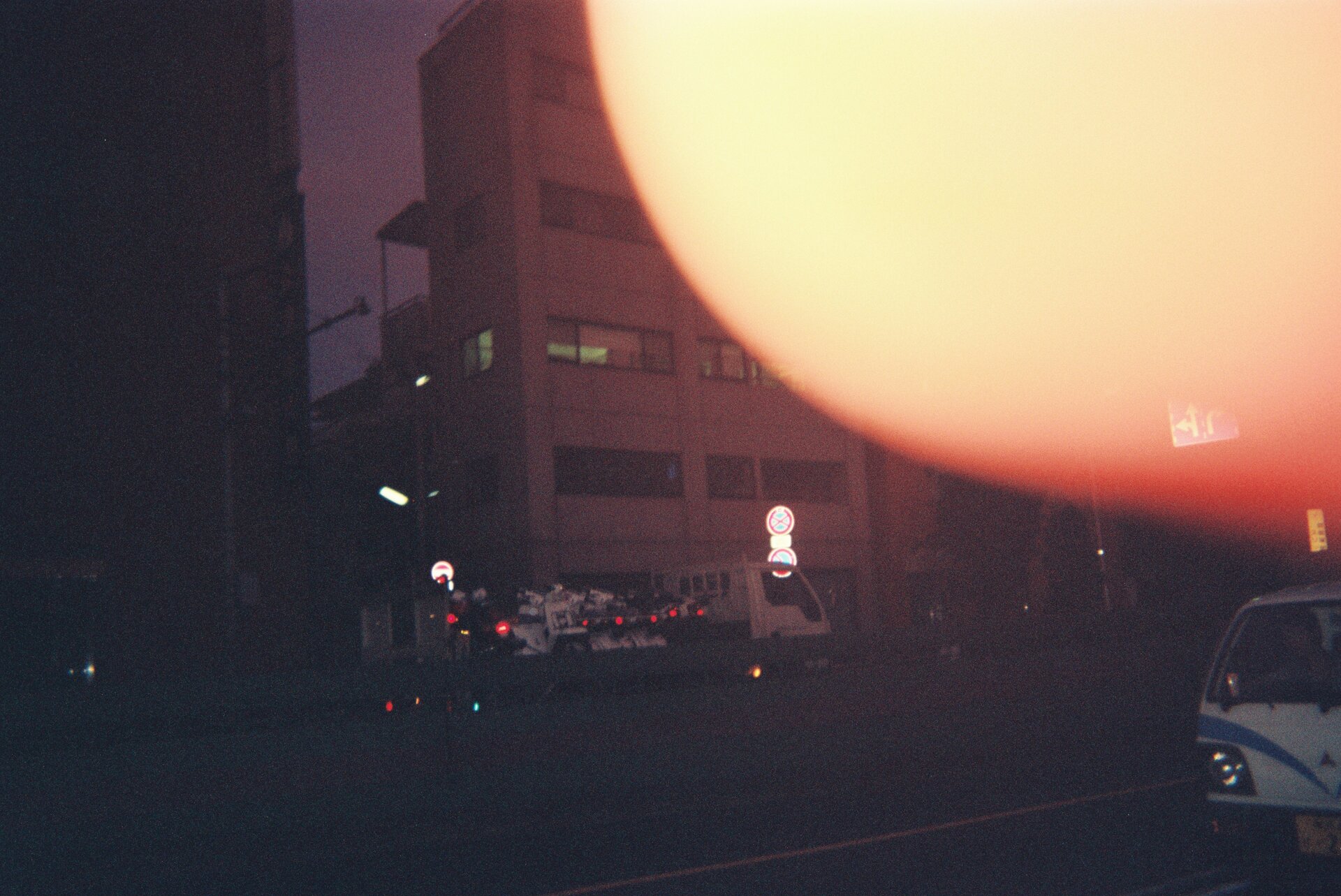 Night lighting with electrical illumination